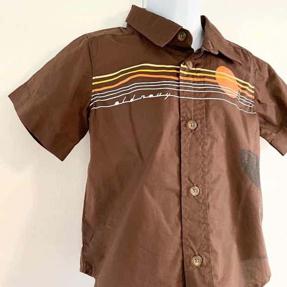 🆕Old Navy Poplin Short Sleeve Shirt 18-24 Months - Picture 4 of 7